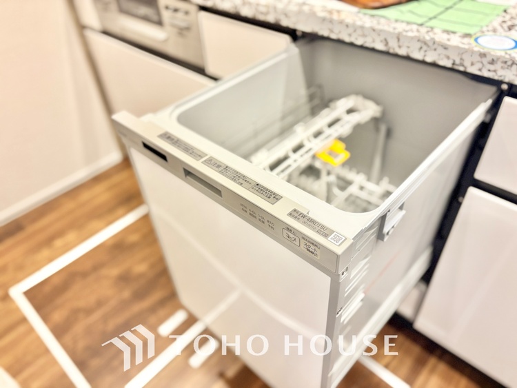 キッチン 五感を刺激する、美食のクリエイティブな場所。ここはただの調理場ではなく、豊かな人生を紡ぐための特別な空間です。