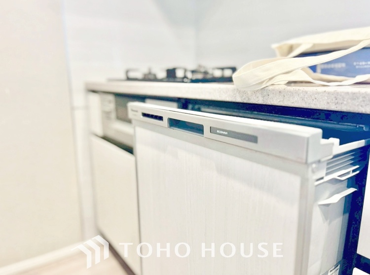 キッチン 愛情のある美味しいご馳走に。家族で使えるダイニングキッチンです。