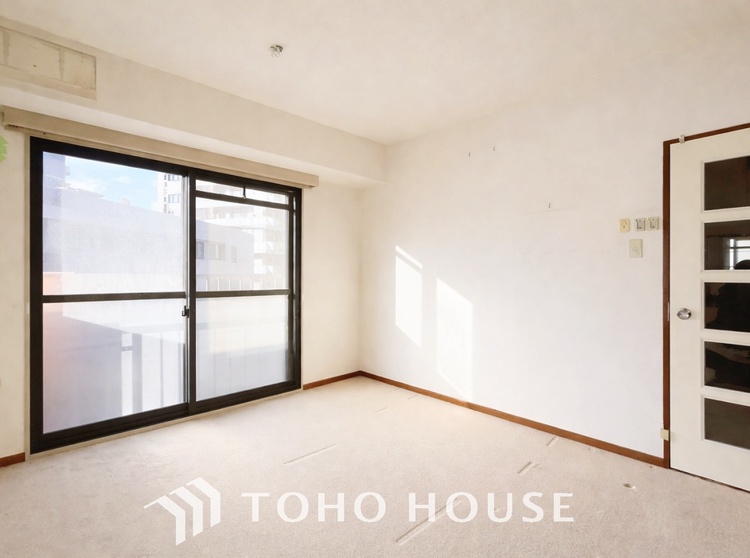 内装 ※リフォーム前写真【ROOM】感性を育むプライベートルームはシンプルでスマートな空間。