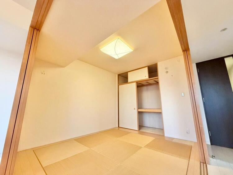 その他 清かで艶やかな時間をもたらしてくれる室内です。