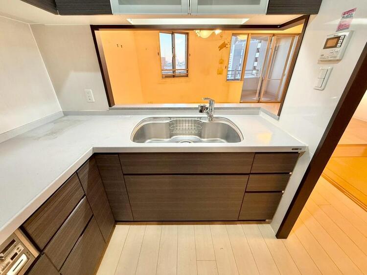 その他 開放感のあるキッチンスペース。調理をしながら、会話も弾みそうですね。