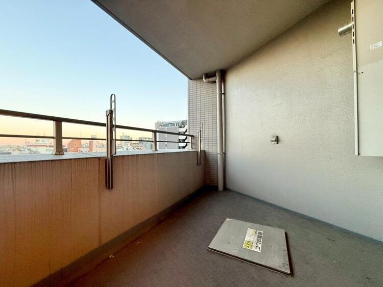 その他 朝の澄んだ空気や、夕方に吹く清々しい風を感じられるバルコニー。