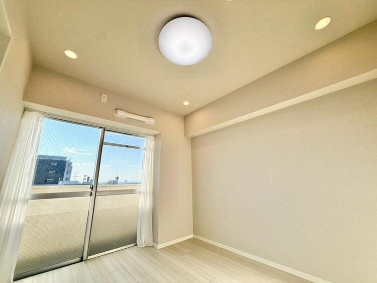 その他 清かで艶やかな時間をもたらしてくれる室内です。