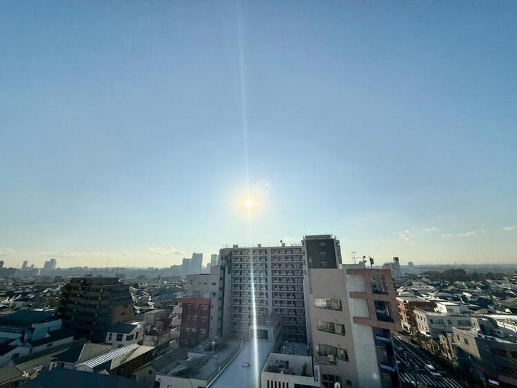 その他 眺望や窓からの景色が良いと、家で過ごす時間も快適です。