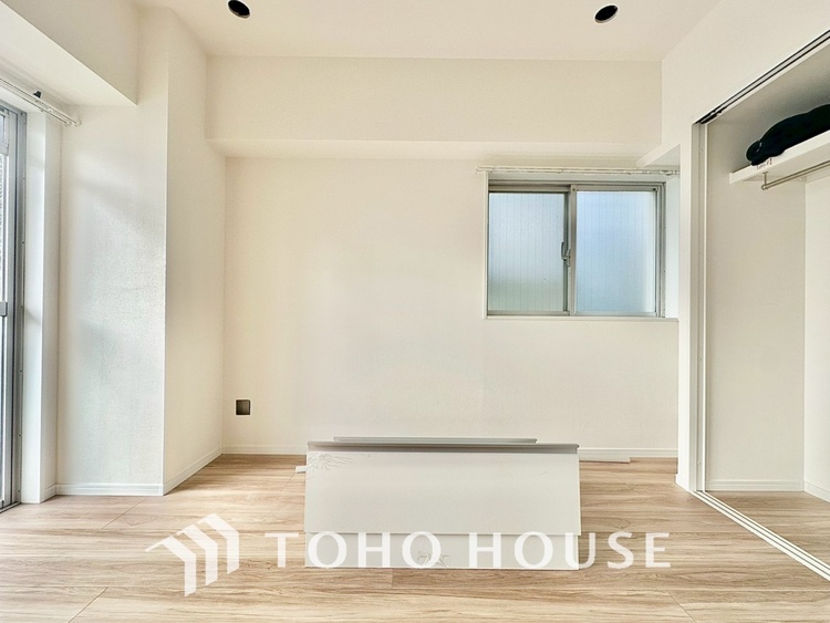 内装 現在改装中◆快適◆な暮らしに不可欠な収納スペース。快適さとともに思い出も詰まっていく。