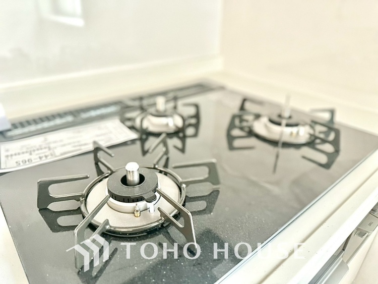 キッチン 現在改装中◆家族のおはよう◆の声を笑顔で迎えてあげられるシステムキッチン。朝ごはんが楽しみでちょっと早起きしたくなるんです。