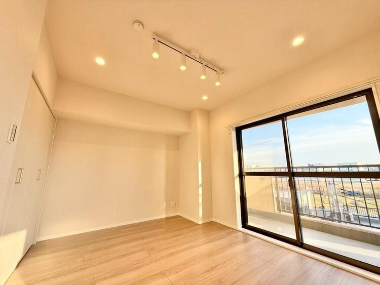 その他 清かで艶やかな時間をもたらしてくれる室内です。