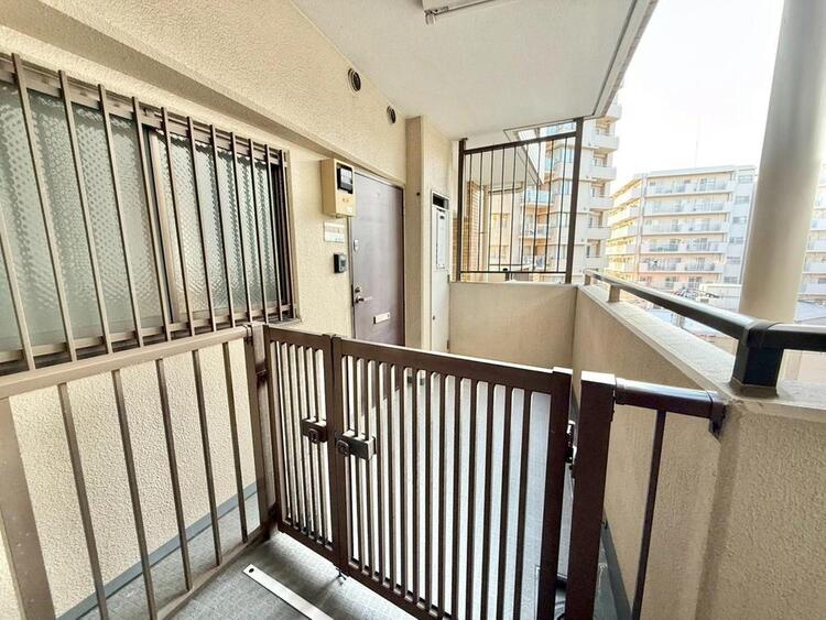 その他 清潔感のある落ち着いた雰囲気の玄関です。