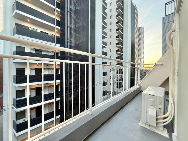 その他 朝の澄んだ空気や、夕方に吹く清々しい風を感じられるバルコニー。