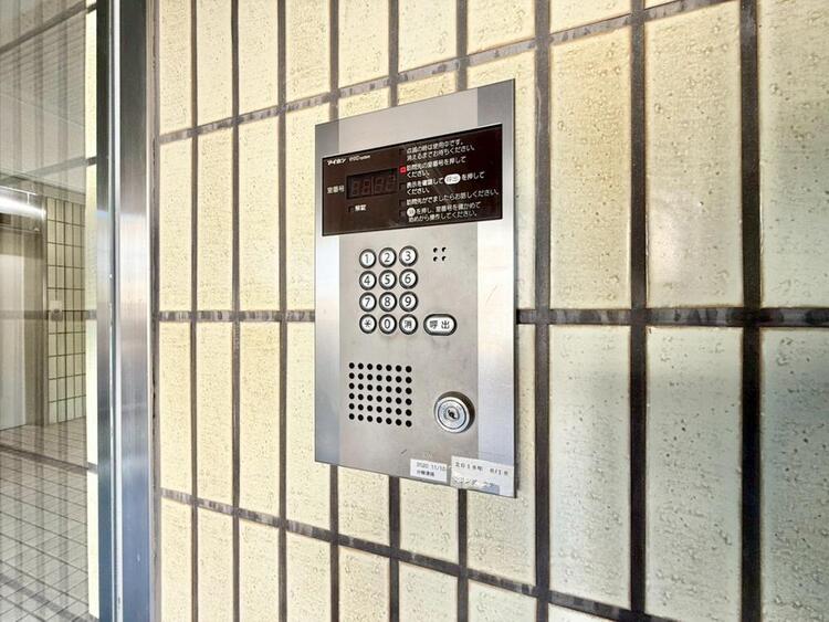 その他 誰が来てもわかる様にモニター付きインターホンを設置。