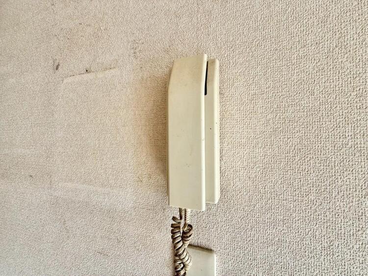 その他 誰が来てもわかる様にモニター付きインターホンを設置。