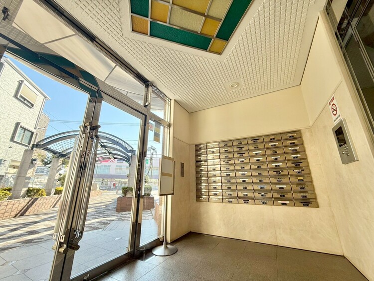 その他 清潔感のある落ち着いた雰囲気の玄関です。