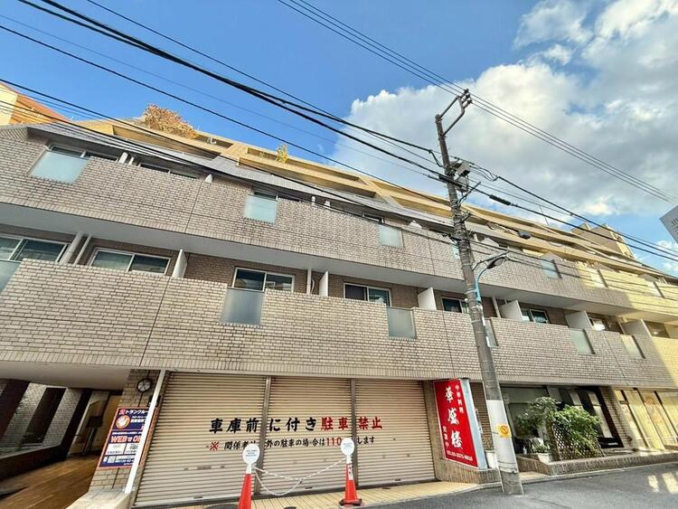 その他 飽きのこないシンプルモダンな外観です。