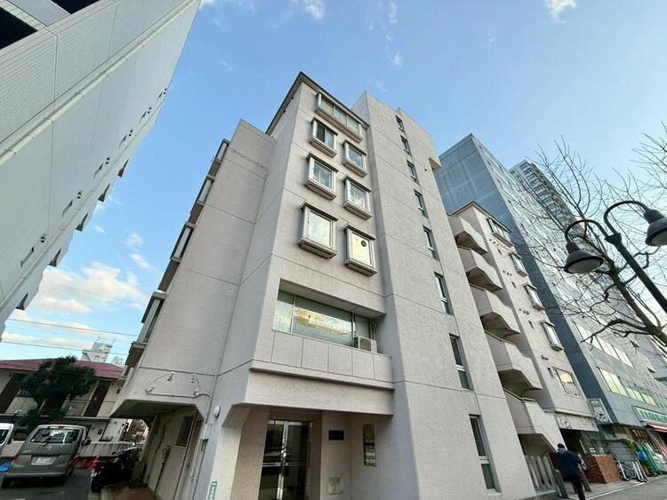 その他 飽きのこないシンプルモダンな外観です。