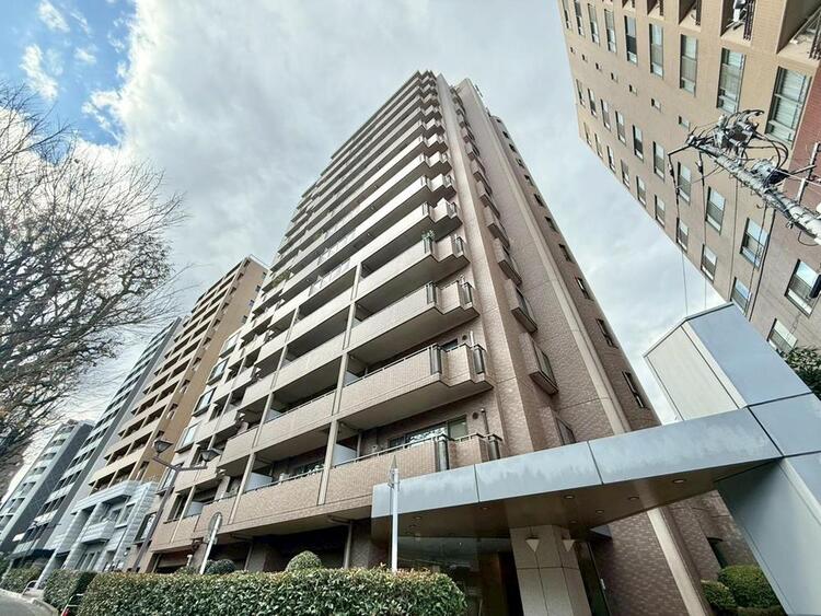 その他 飽きのこないシンプルモダンな外観です。