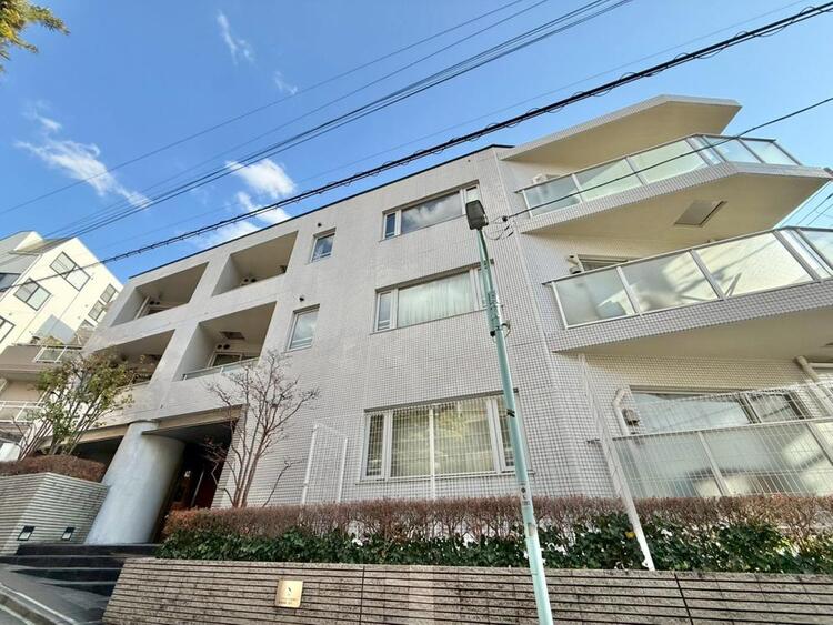 その他 飽きのこないシンプルモダンな外観です。