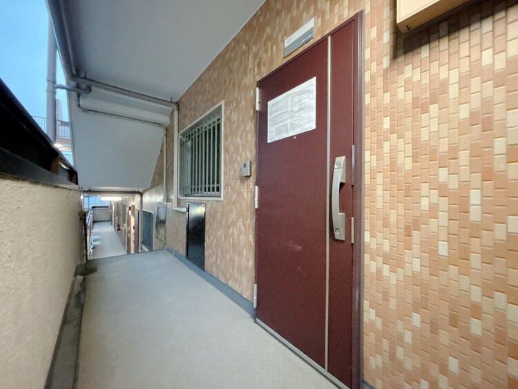 玄関 玄関を開ければ、そこは安らぎのご自宅。