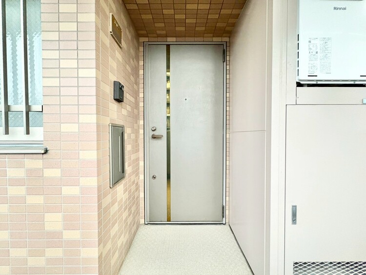 玄関 玄関を開ければ、そこは安らぎのご自宅。