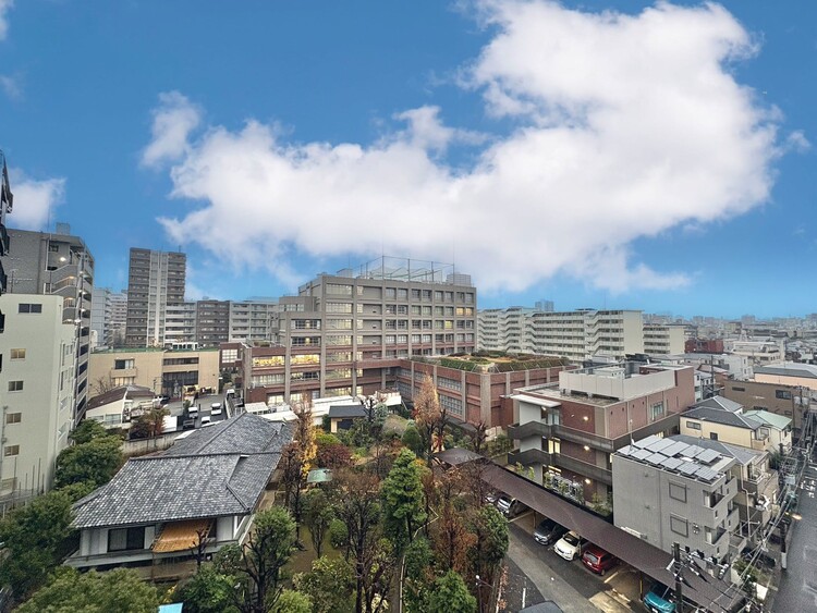 バルコニー 頬をなでる、優しい風を感じることが出来ます。