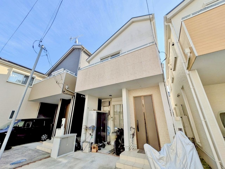 外観 資料には掲載していない情報が、現地にはたくさんあります。是非一度、現地をご確認ください。