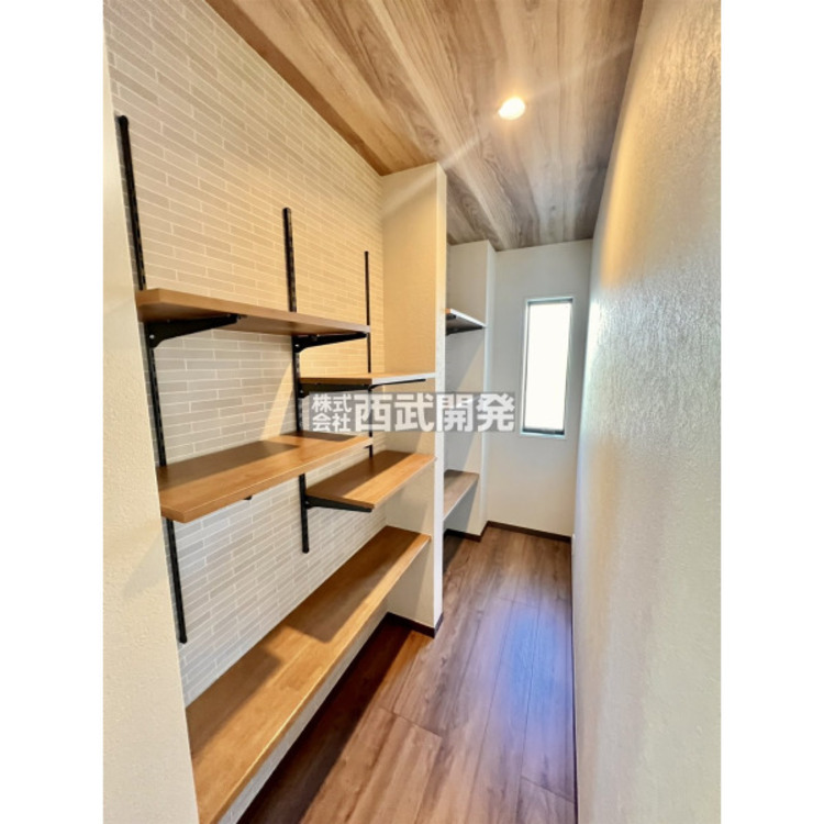 収納 パントリー