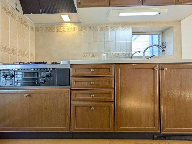 その他 開放感のあるキッチンスペース。調理をしながら、会話も弾みそうですね。