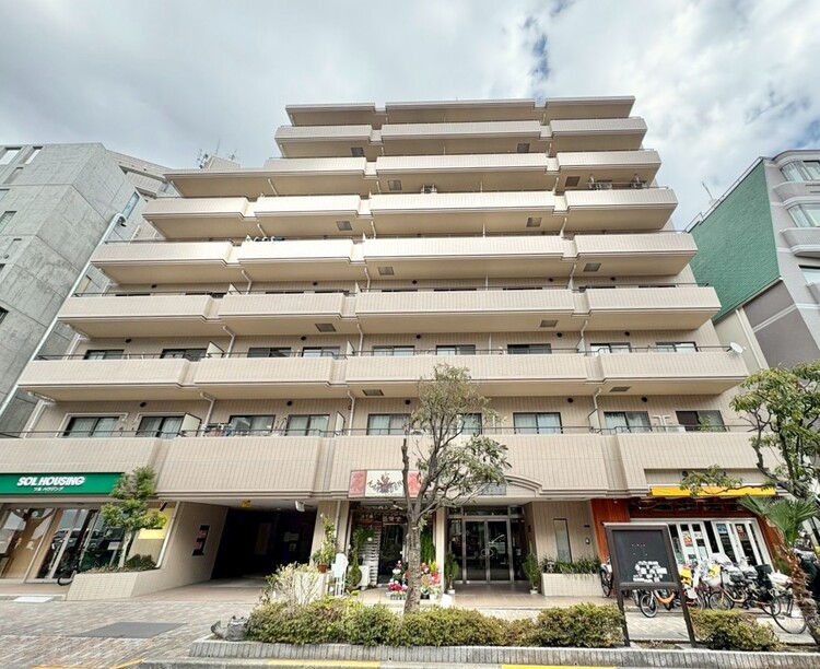 外観 飽きのこないシンプルモダンな外観です。