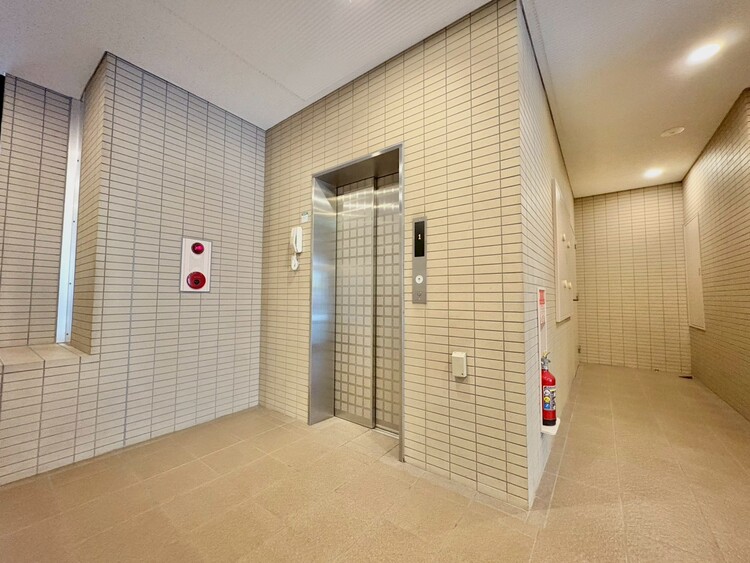 その他 エレベーター完備のため荷物が多くなっても安心。