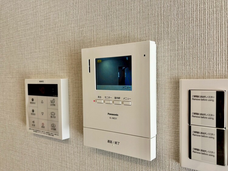 その他 誰が来てもわかる様にモニター付きインターホンを設置。
