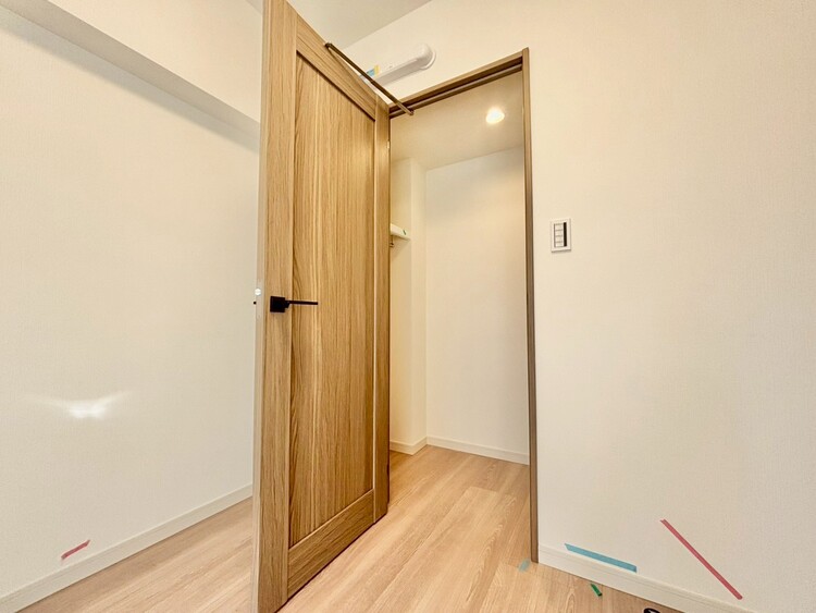 その他 収納スペースが付いていて、お部屋を広く使っていただけます。