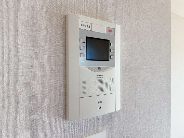 その他 誰が来てもわかる様にモニター付きインターホンを設置。