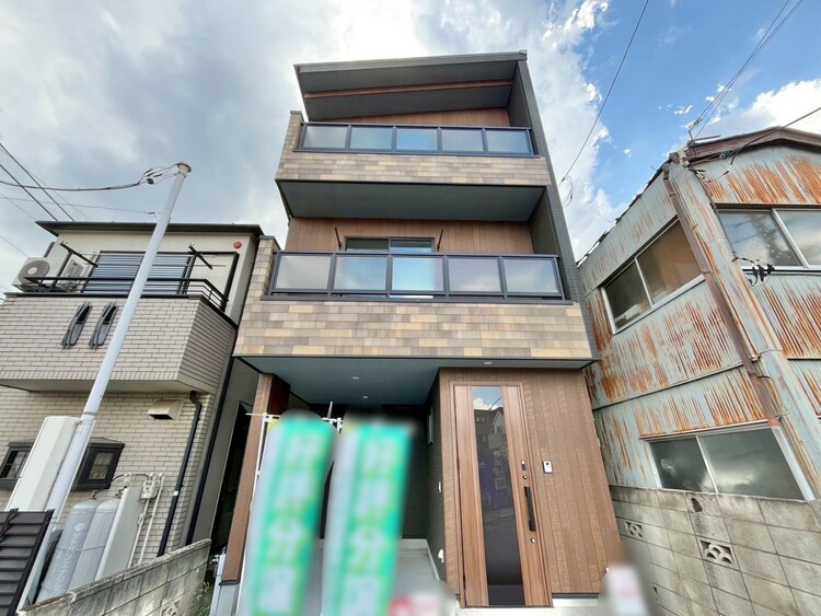 外観 資料には掲載していない情報が、現地にはたくさんあります。是非一度、現地をご確認ください。