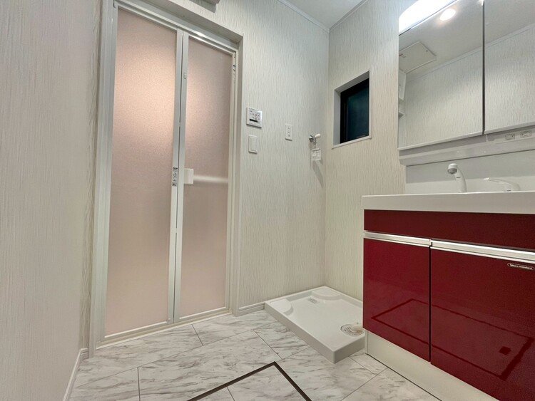 洗面 清潔感と心地よさを重視した、上質感漂うパウダールーム。