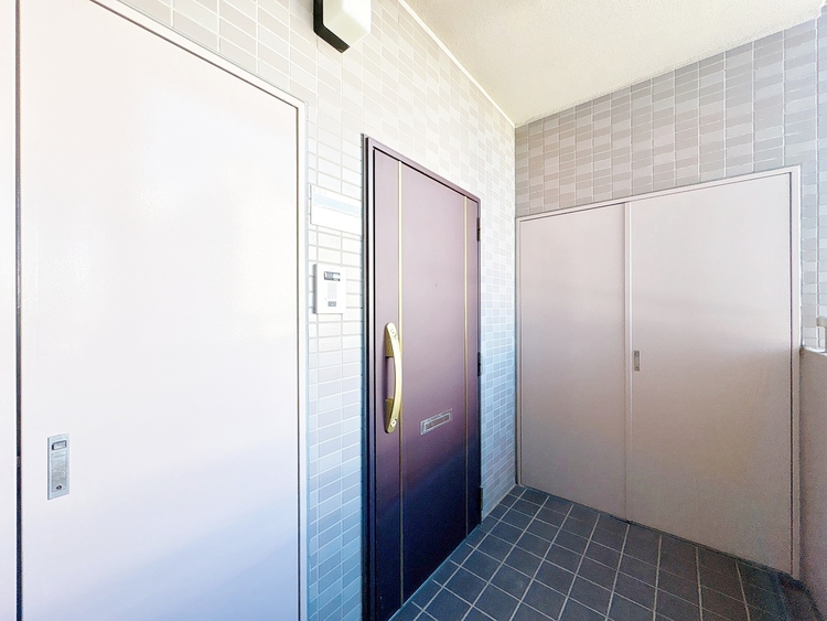 玄関 玄関を開ければ、そこは安らぎのご自宅。