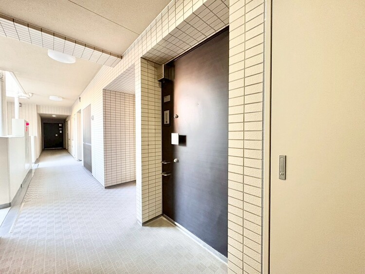 玄関 玄関を開ければ、そこは安らぎのご自宅。