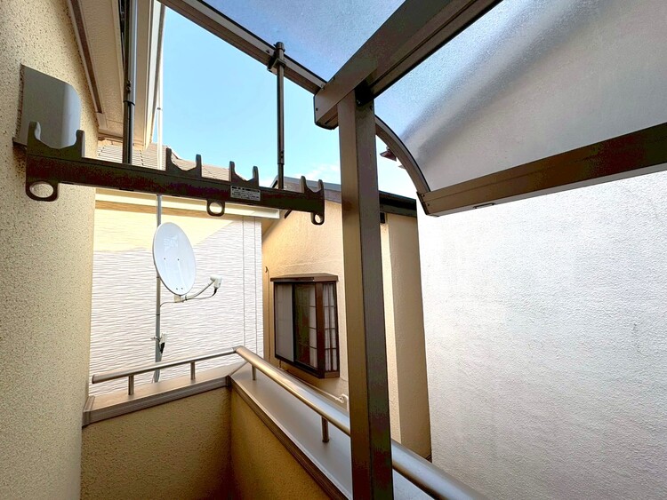 バルコニー 頬をなでる、優しい風を感じることが出来ます。