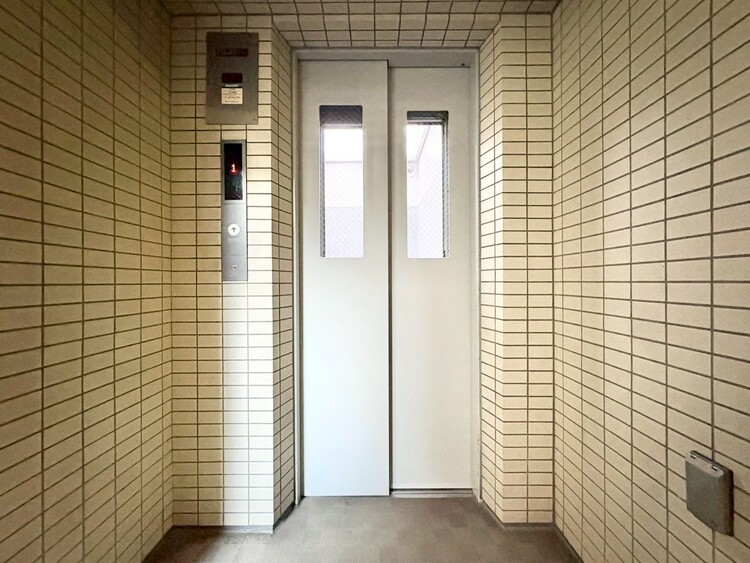 その他 エレベーターの管理も、きちんと行き届いてます。