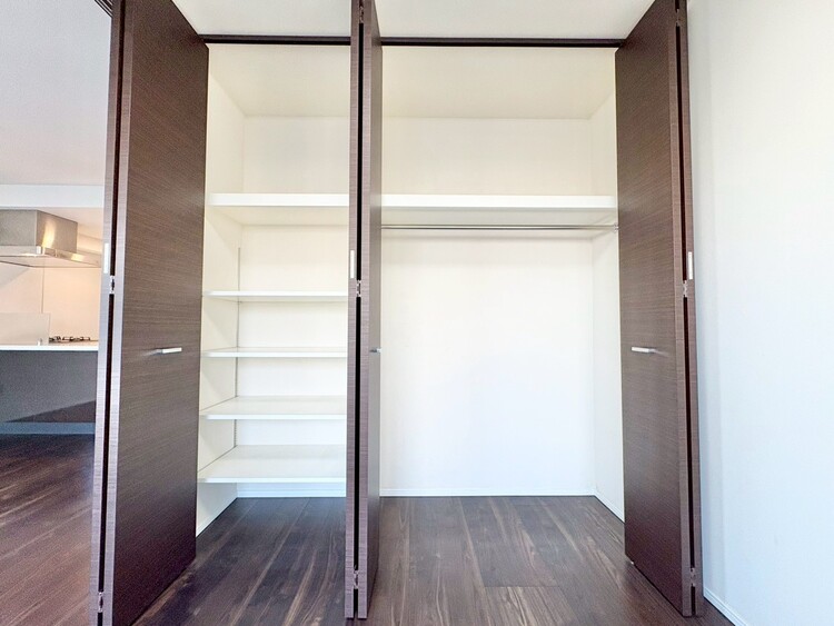 収納 居室にはクローゼットがあり、荷物もスッキリ収納して快適にお過ごしいただけます。