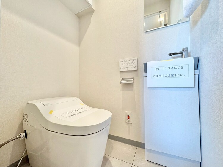 トイレ 暮らしの中のさりげないひとときの快適さにも、こだわりを、持って設備を配しております。