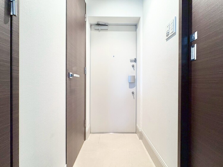 玄関 シューズボックスを完備した玄関です。