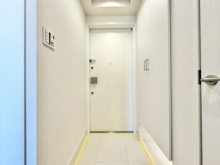 玄関 シューズボックスを完備した玄関です。