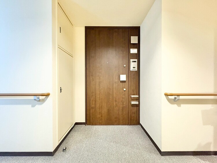 玄関 玄関を開ければ、そこは安らぎのご自宅。