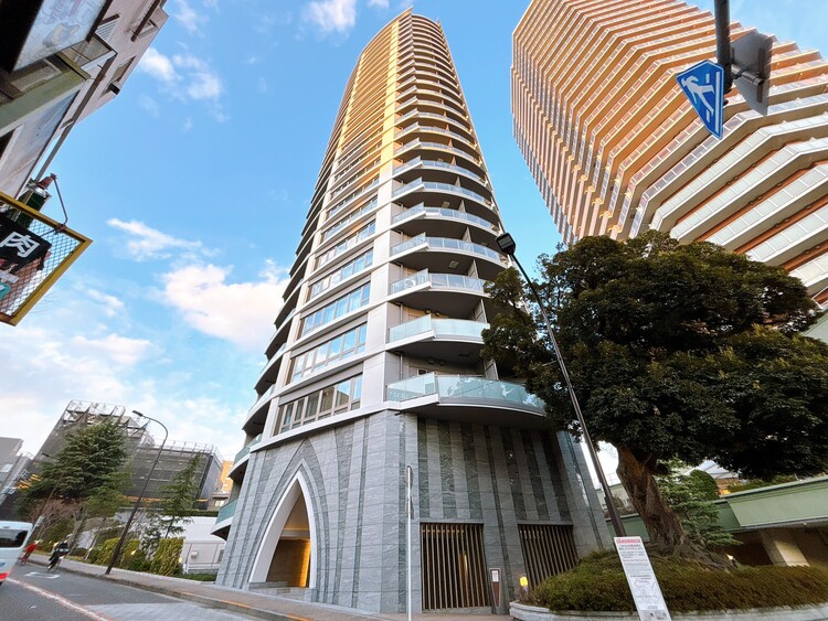 外観 現地に足をお運びいただいた際には、周辺散策などをお勧めいたします。