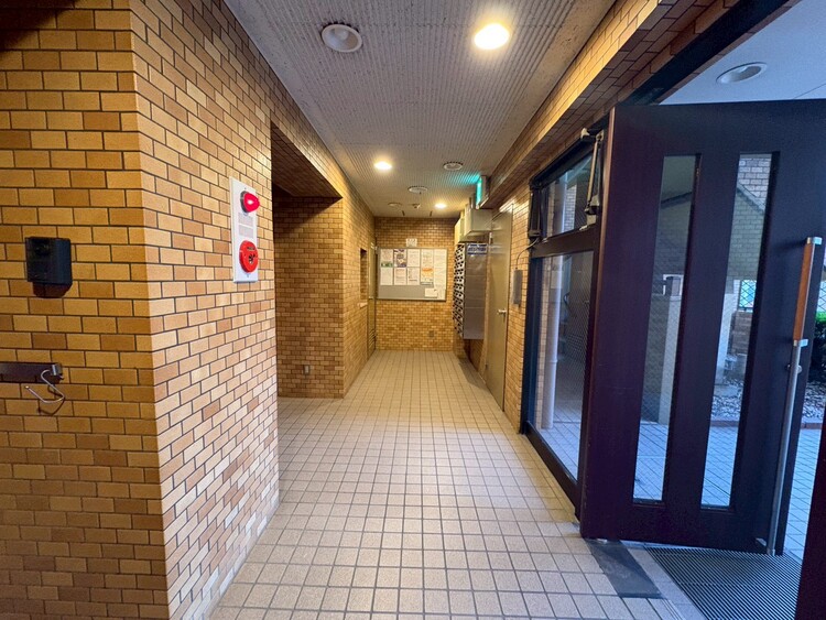 エントランス エントランスは、毎日の行き帰りで使う大事な空間です。