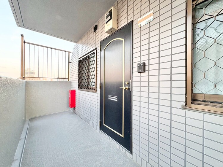 玄関 玄関を開ければ、そこは安らぎのご自宅。