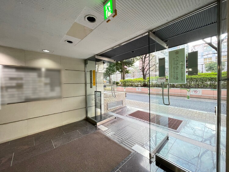 エントランス エントランスは、毎日の行き帰りで使う大事な空間です。