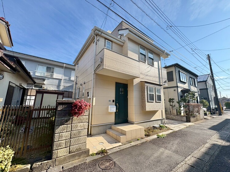 外観 ライフプランニングからローンまで、一貫してご説明させていただきます。お気軽にお問い合わせくださいませ。