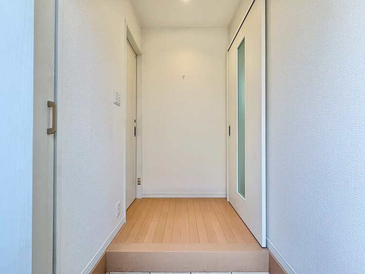 玄関 シューズボックスを完備した玄関です。