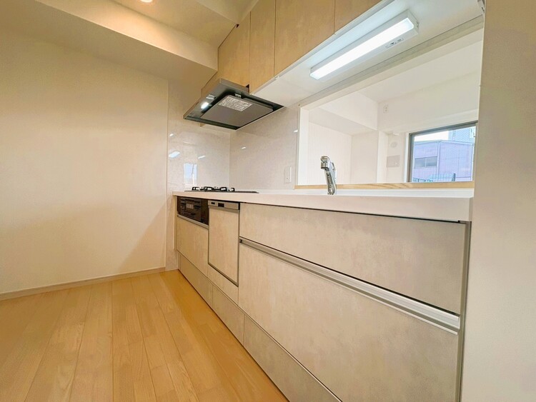 キッチン 洗練されたスタイリッシュなデザイン性と使いやすさを備えた仕様。