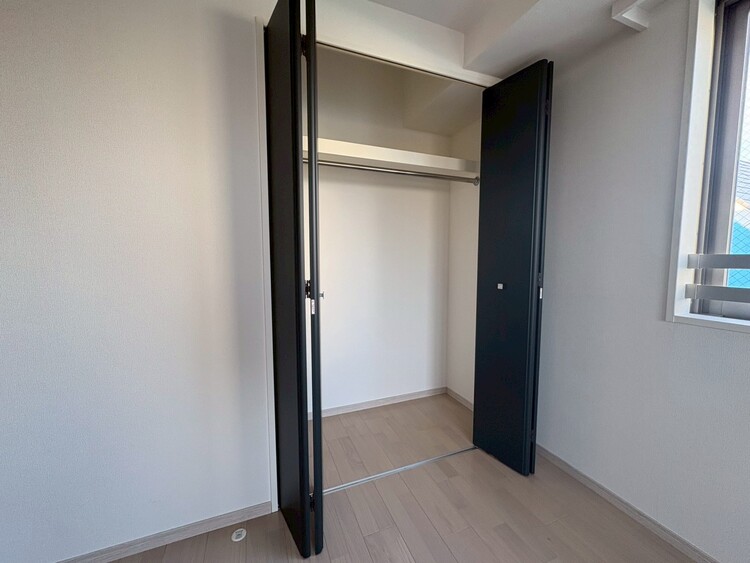 収納 居室にはクローゼットがあり、荷物もスッキリ収納して快適にお過ごしいただけます。
